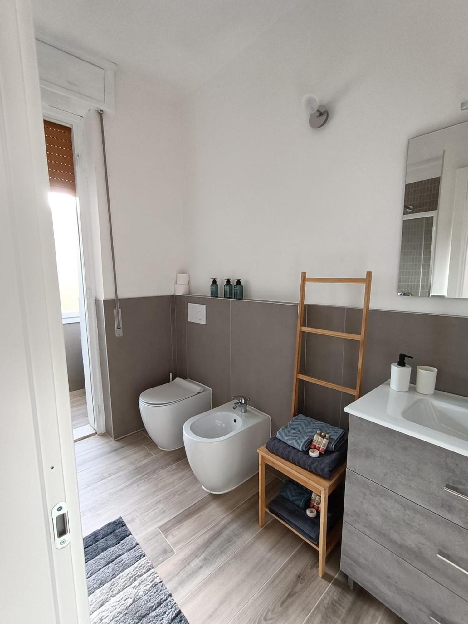 Appartamento Daisy - Parma Exteriör bild